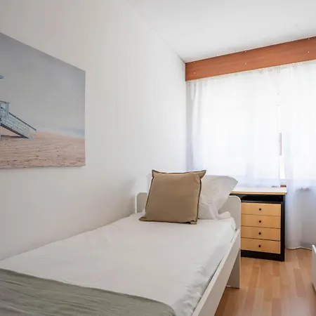 Apartment Cedofeita Vintage W Free Parking By Lovelystay